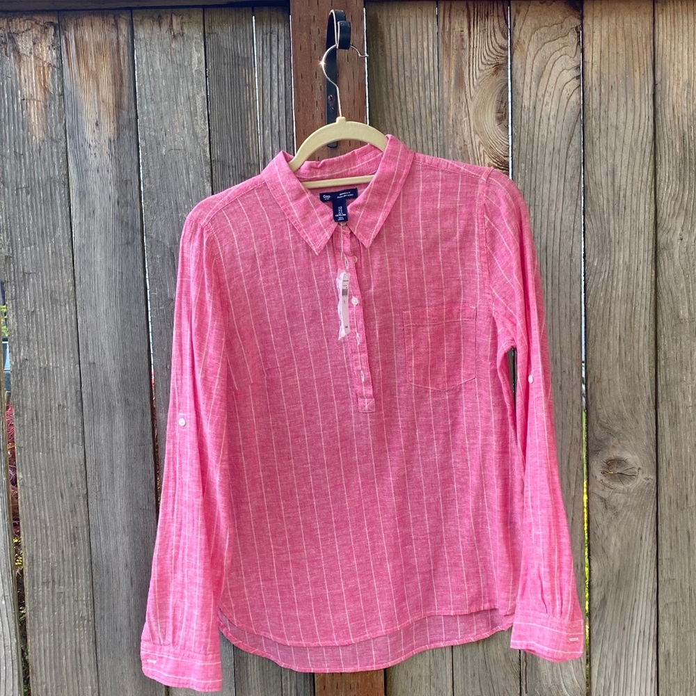 Gap Breezy Boyfriend Fit Blouse
